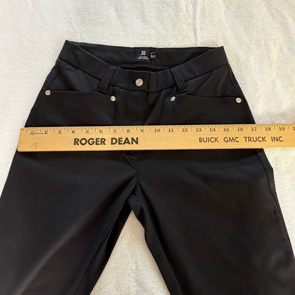 Daily Sport Black Golf Pants Size 2 Athleisure Golfcore Stretch Activewear - Picture 8 of 11